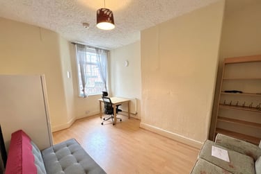 3 bed house, Redruth Street, Rusholme, Manchester, M147PX - Image 2