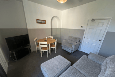 4 bed house, 16 Baggholme Road, City Centre, Lincoln, LN25BQ - Image 5