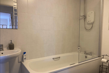 2 bed flat, Picton Street, West End, Lincoln, LN67FR - Image 4