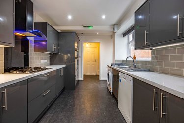 6 bed house, 2 Cranmer Grove, Arboretum, Nottingham, NG34HE - Image 5