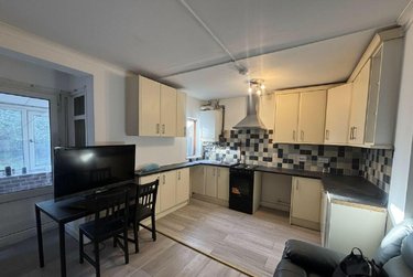 4 bed house, 91 Beeston Road, Dunkirk, Nottingham, NG72JQ - Image 2