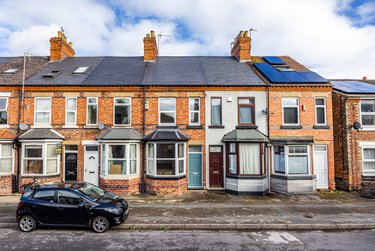 4 bed house, Beeston, Nottingham, NG92BW - Image 1