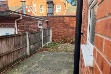 6 bed house, 70 Derby Grove, Radford, Nottingham, NG71PF - Image 12