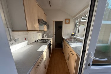 4 bed house, 51 Claude Street, Dunkirk, Nottingham, NG72LA - Image 2