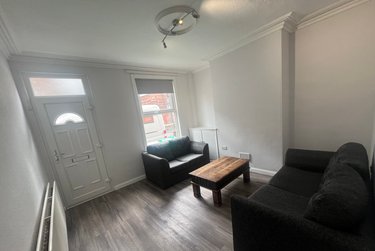 4 bed house, 3 Palin Street, Radford, Nottingham, NG75AD - Image 2