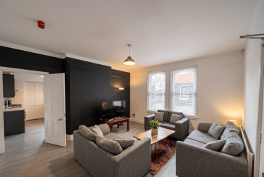 7 bed house, 99 Castle Boulevard, Lace Market, Nottingham, NG71FE - Image 2