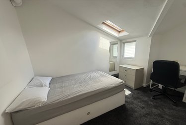 6 bed house, 11 Frederick Grove, Lenton, Nottingham, NG71SG - Image 11