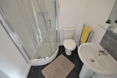 7 bed house, Beeston, Lenton Abbey, Nottingham, NG92GL - Image 5