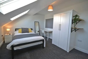 6 bed house, Beeston, Nottingham, NG92EQ - Image 2