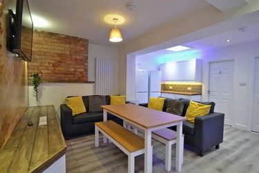 6 bed house, Beeston, Nottingham, NG92EQ - Image 5