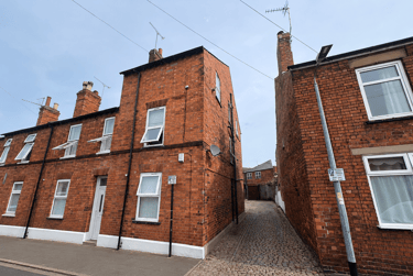 5 bed house, 4 Bedford Street, West End, Lincoln, LN11NA - Image 1