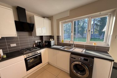 4 bed house, 65 Middleton Boulevard, Lenton, Nottingham, NG81FX - Image 1