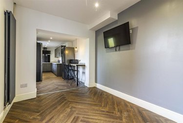 6 bed house, 30 Nottingham Road, New Basford, Nottingham, NG77AE - Image 1
