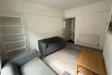 2 bed house, 5 Priory Street, Dunkirk, Nottingham, NG72NX - Image 4