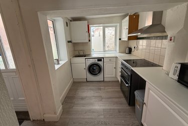 2 bed house, 5 Priory Street, Dunkirk, Nottingham, NG72NX - Image 2