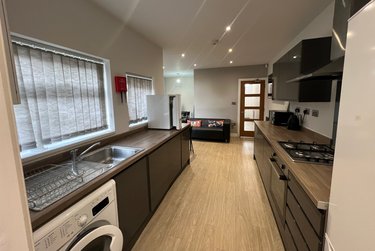 6 bed house, New 82 Dunkirk Road, Dunkirk, Nottingham, NG72LF - Image 9