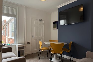 4 bed house, 22 Derwent Street, West End, Lincoln, LN11SL - Image 1