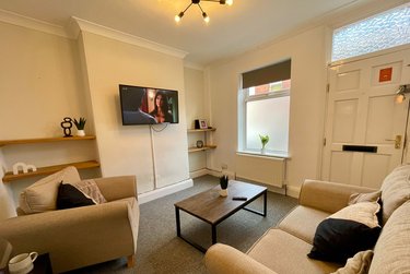 2 bed house, 22 Grace Street, St Catherines, Lincoln, LN57TZ - Image 1