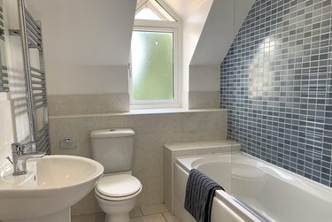 2 bed flat, Newport, Uphill, Lincoln, LN13DP - Image 6