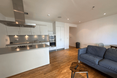 2 bed house, Witham Wharf, City Centre, Lincoln, LN57DH - Image 1