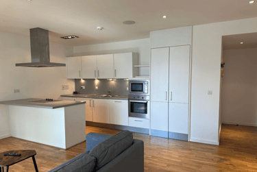 2 bed house, Witham Wharf, City Centre, Lincoln, LN57DH - Image 2