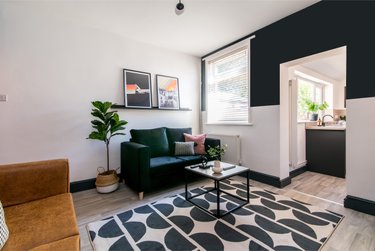 4 bed house, 3 Howard Street, West End, Lincoln, LN11SB - Image 1