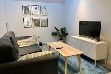 2 bed house, Chelmsford Street, City Centre, Lincoln, LN57BX - Image 1