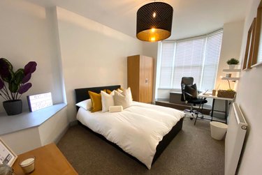 3 bed house, Flat 2, 32 Portland Street, City Centre, Lincoln, LN57JX - Image 1