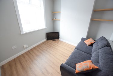 2 bed house, 6 Sausthorpe Street, St Catherines, Lincoln, LN57XN - Image 10
