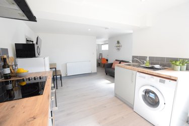 1 bed house, 287 Monks Road, City Centre, Lincoln, LN25JZ - Image 2