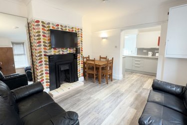 4 bed house, 58 Sibthorp Street, St Catherines, Lincoln, LN57SH - Image 1
