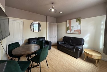 4 bed house, 6 Charles Street West, West End, Lincoln, LN11QP - Image 2