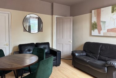 4 bed house, 6 Charles Street West, West End, Lincoln, LN11QP - Image 1