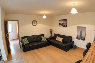 6 bed house, 70 Beeston Road, Dunkirk, Nottingham, NG72JP - Image 2