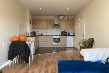 2 bed flat, 37 Tanners Court, City Centre, Lincoln, LN57AG - Image 2