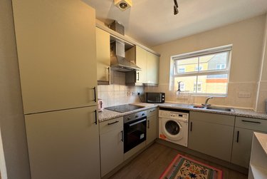 2 bed flat, 115 Riverside Drive, City Centre, Lincoln, LN57PB - Image 3