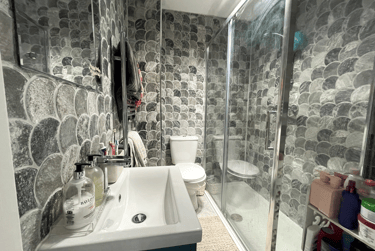 2 bed house, Robey Street, St Catherines, Lincoln, LN58AF - Image 1