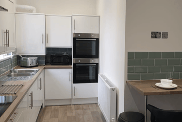 6 bed house, 66 Monson Street, City Centre, Lincoln, LN57SB - Image 2