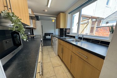 4 bed house, 15 Derwent Street, West End, Lincoln, LN11SL - Image 3