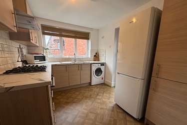 4 bed house, 142 Scorer Street, St Catherines, Lincoln, LN57SX - Image 2