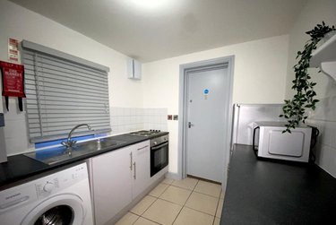 2 bed flat, Flat 3, 32 Portland Street, City Centre, Lincoln, LN57JX - Image 7