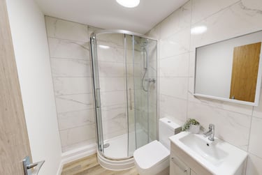 7 bed house, Russell Street, Radford, Nottingham, NG74FL - Image 15
