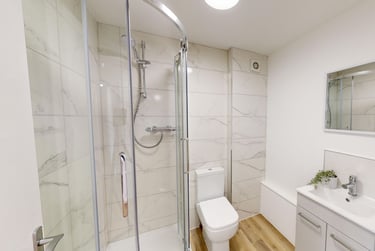 4 bed house, Russell Street, Radford, Nottingham, NG74FL - Image 9