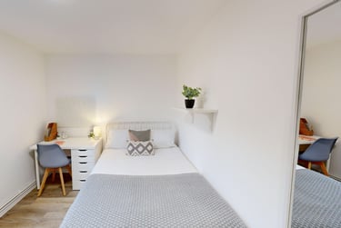 7 bed house, Russell Street, Radford, Nottingham, NG74FL - Image 4