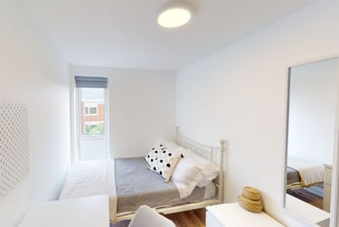 6 bed house, Yew Tree Close, Mount Pleasant, Exeter, EX45EH - Image 6