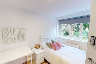6 bed house, Yew Tree Close, Mount Pleasant, Exeter, EX45EH - Image 11