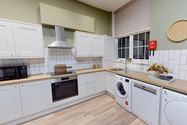 6 bed flat, Gordon House, Cranmer Street, Arboretum, Nottingham, NG34HG - Image 3