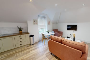 2 bed flat, 105-107 Portland Road, Arboretum, Nottingham, NG74FW - Image 2