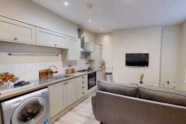1 bed flat, 105-107 Portland Road, Arboretum, Nottingham, NG74FW - Image 2