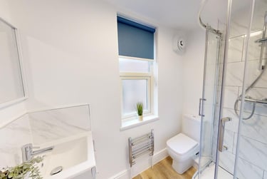 2 bed flat, Burns Street, Arboretum, Nottingham, NG74DS - Image 7